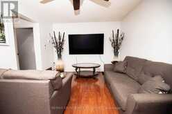 23 - 10 BUR OAK WAY | Toronto Ontario | Slide Image Nine