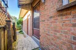 47 LONGSWORD DRIVE | Toronto Ontario | Slide Image Forty-six