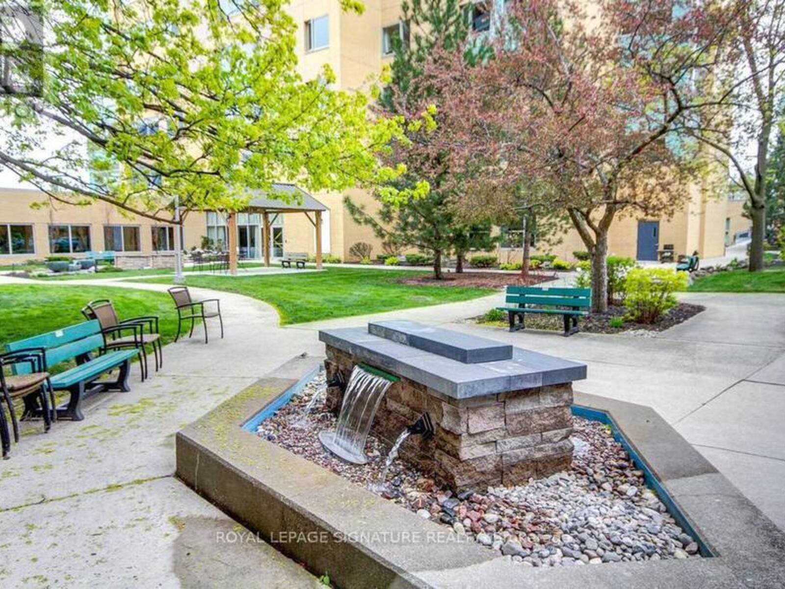 203 - 115 BONIS AVENUE, Toronto, Ontario M1T 3S4