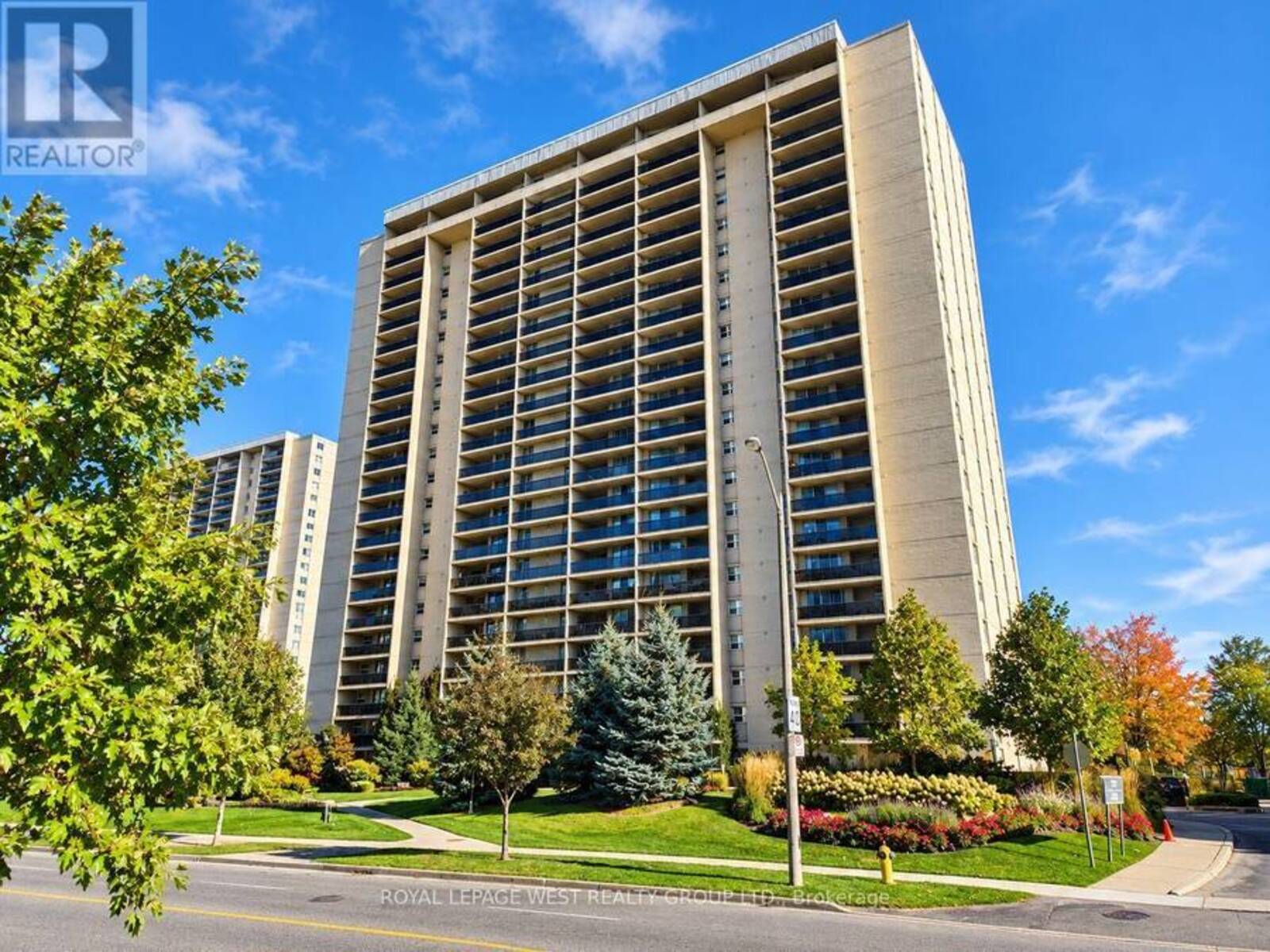 1502 - 299 MILL ROAD, Toronto, Ontario M9C 4V9