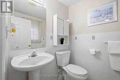 26 CASTLEBURY DRIVE | Guelph Ontario | Slide Image Fifteen