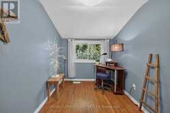 995 UPPER WELLINGTON STREET | Hamilton Ontario | Slide Image Thirty