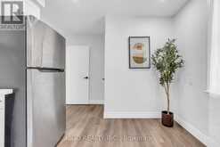 54 TWEEDSMUIR AVENUE | London Ontario | Slide Image Eight