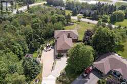 6 KERRY COURT | Erin Ontario | Slide Image Four