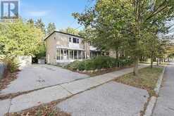 333 NEAL DRIVE | Richmond Hill Ontario | Slide Image Two