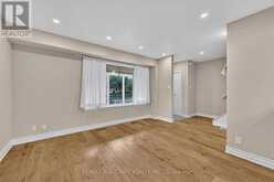 333 NEAL DRIVE | Richmond Hill Ontario | Slide Image Nine