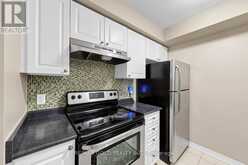 9 - 57 FERNDALE DRIVE S | Barrie Ontario | Slide Image Nine