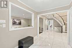 40 FOUNDRY CRESCENT E | Markham Ontario | Slide Image Four