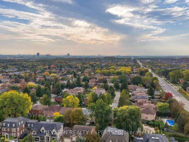 40 FOUNDRY CRESCENT E Markham Ontario, L3P 6W4 - 7 Bedrooms Home For Sale