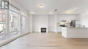 72 INGERSOLL LANE | Richmond Hill Ontario | Slide Image Ten