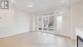 72 INGERSOLL LANE | Richmond Hill Ontario | Slide Image Eight
