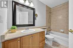 923 CREEKFRONT WAY | Newmarket Ontario | Slide Image Eleven