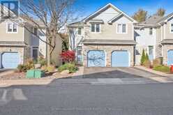 923 CREEKFRONT WAY | Newmarket Ontario | Slide Image One