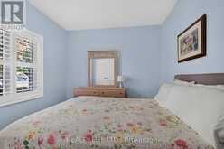 44 MILES STREET | Milton Ontario | Slide Image Thirty-three
