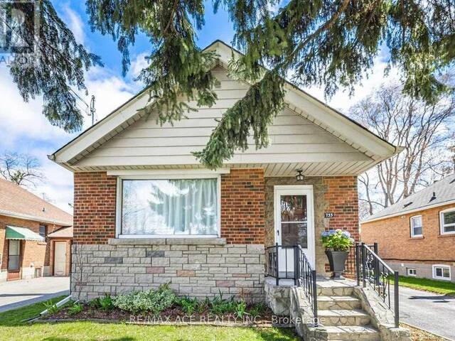 733 PHARMACY AVENUE Toronto Ontario, M1L 3J4 - 4 Bedrooms Home For Sale