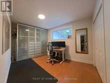 35 KNOWLES CRESCENT | Aurora Ontario | Slide Image Twelve