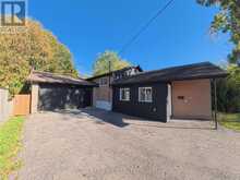 35 KNOWLES CRESCENT | Aurora Ontario | Slide Image Two