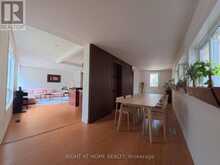35 KNOWLES CRESCENT | Aurora Ontario | Slide Image Eight