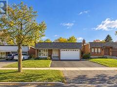 42 MASSEYGROVE CRESCENT Toronto Ontario, M9V 3C9