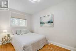 11 BELLBURY CRESCENT | Toronto Ontario | Slide Image Twelve