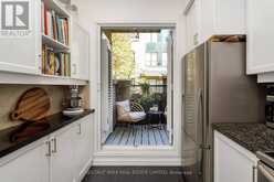 TH17 - 1 BAXTER STREET | Toronto Ontario | Slide Image Nine