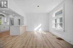 103 ARDEN AVENUE | Newmarket Ontario | Slide Image Twelve