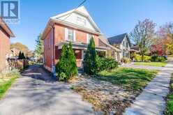 103 ARDEN AVENUE | Newmarket Ontario | Slide Image Three