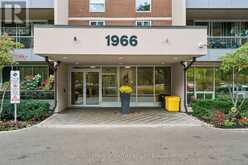 809 - 1966 MAIN STREET W | Hamilton Ontario | Slide Image One