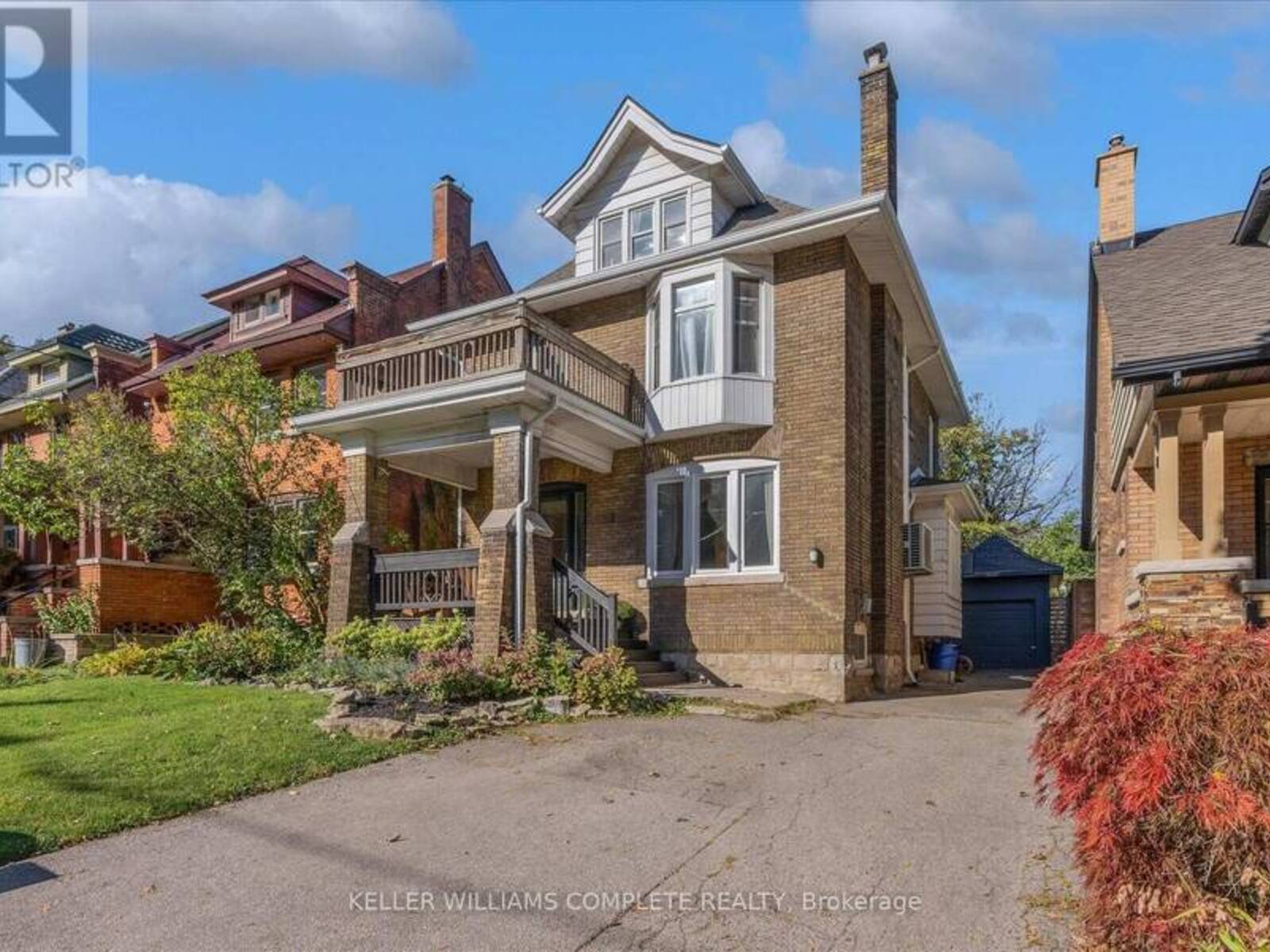 52 FAIRMOUNT AVENUE, Hamilton, Ontario L8P 3Z5