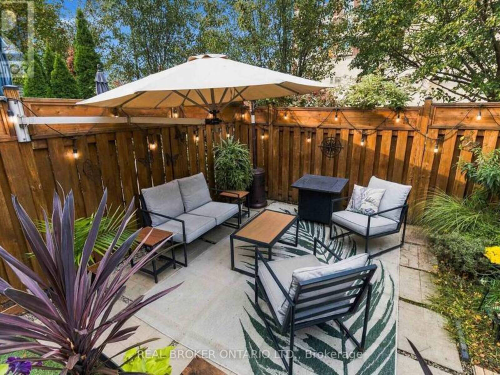 1848 MCCOY AVENUE, Burlington, Ontario L7L 7M2