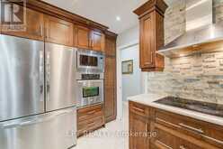 28 BRIDLEWOOD DRIVE E | Guelph Ontario | Slide Image Fourteen
