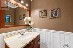 28 BRIDLEWOOD DRIVE E | Guelph Ontario | Slide Image Eighteen