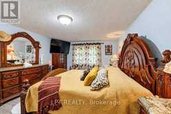 28 BRIDLEWOOD DRIVE E | Guelph Ontario | Slide Image Twenty-eight