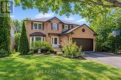 28 BRIDLEWOOD DRIVE E | Guelph Ontario | Slide Image Two