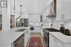 40 LOWTHER AVENUE | Richmond Hill Ontario | Slide Image Fifteen