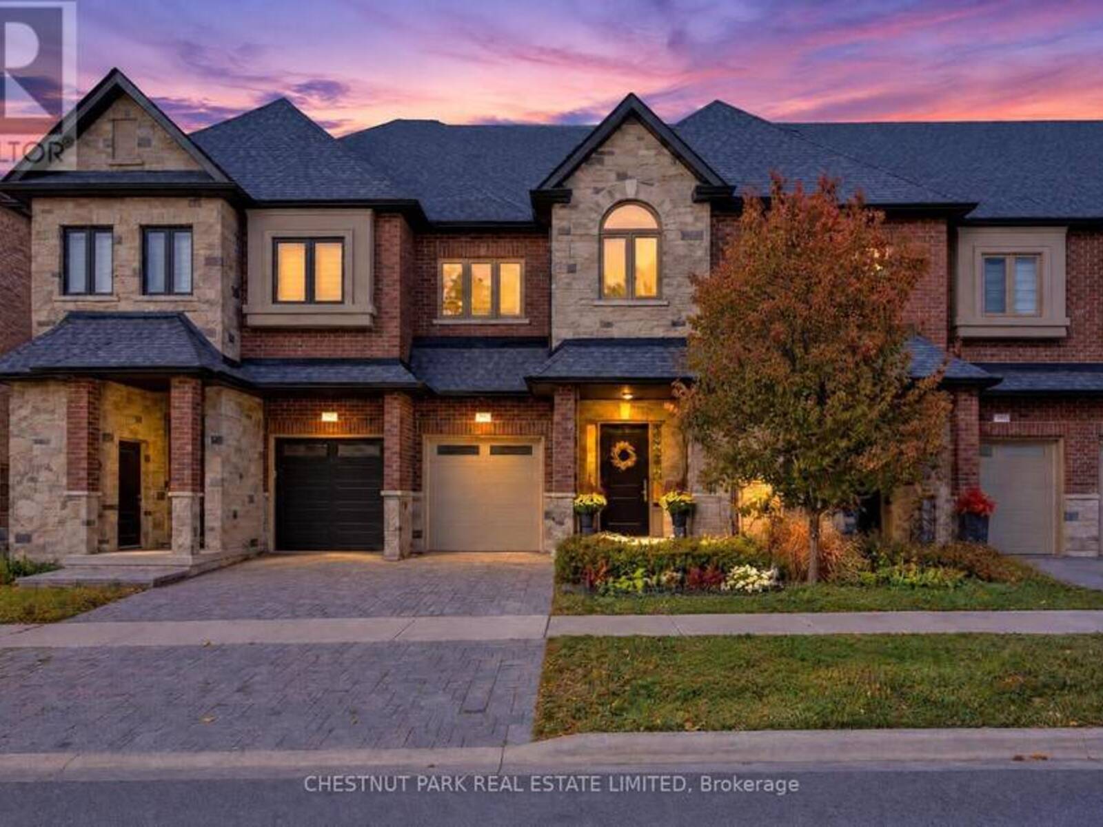 40 LOWTHER AVENUE, Richmond Hill, Ontario L4E 2Z7