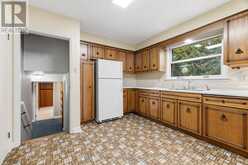 99 RUNNYMEDE CRESCENT | London Ontario | Slide Image Thirteen