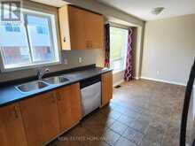 63 MILLCLIFF CIRCLE | Aurora Ontario | Slide Image Nineteen