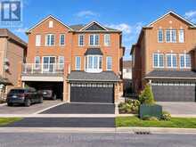 63 MILLCLIFF CIRCLE | Aurora Ontario | Slide Image Twenty