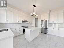 254 TOUCH GOLD CRESCENT | Aurora Ontario | Slide Image Twelve