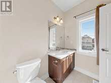 254 TOUCH GOLD CRESCENT | Aurora Ontario | Slide Image Forty-four