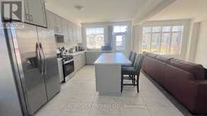 77 FEDERICA CRESCENT | Wasaga Beach Ontario | Slide Image Eight