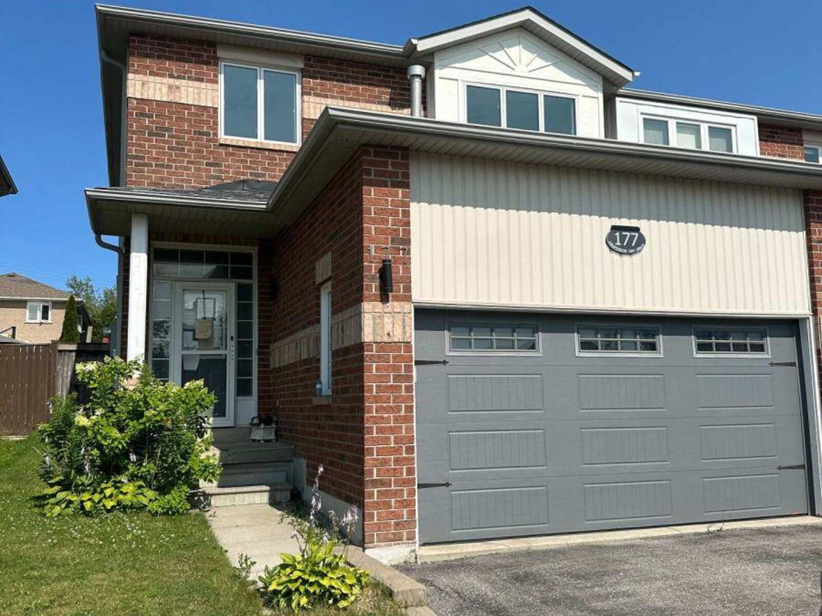 177 PROFESSOR DAY DRIVE, Bradford West Gwillimbury, Ontario L3Z 2Z1