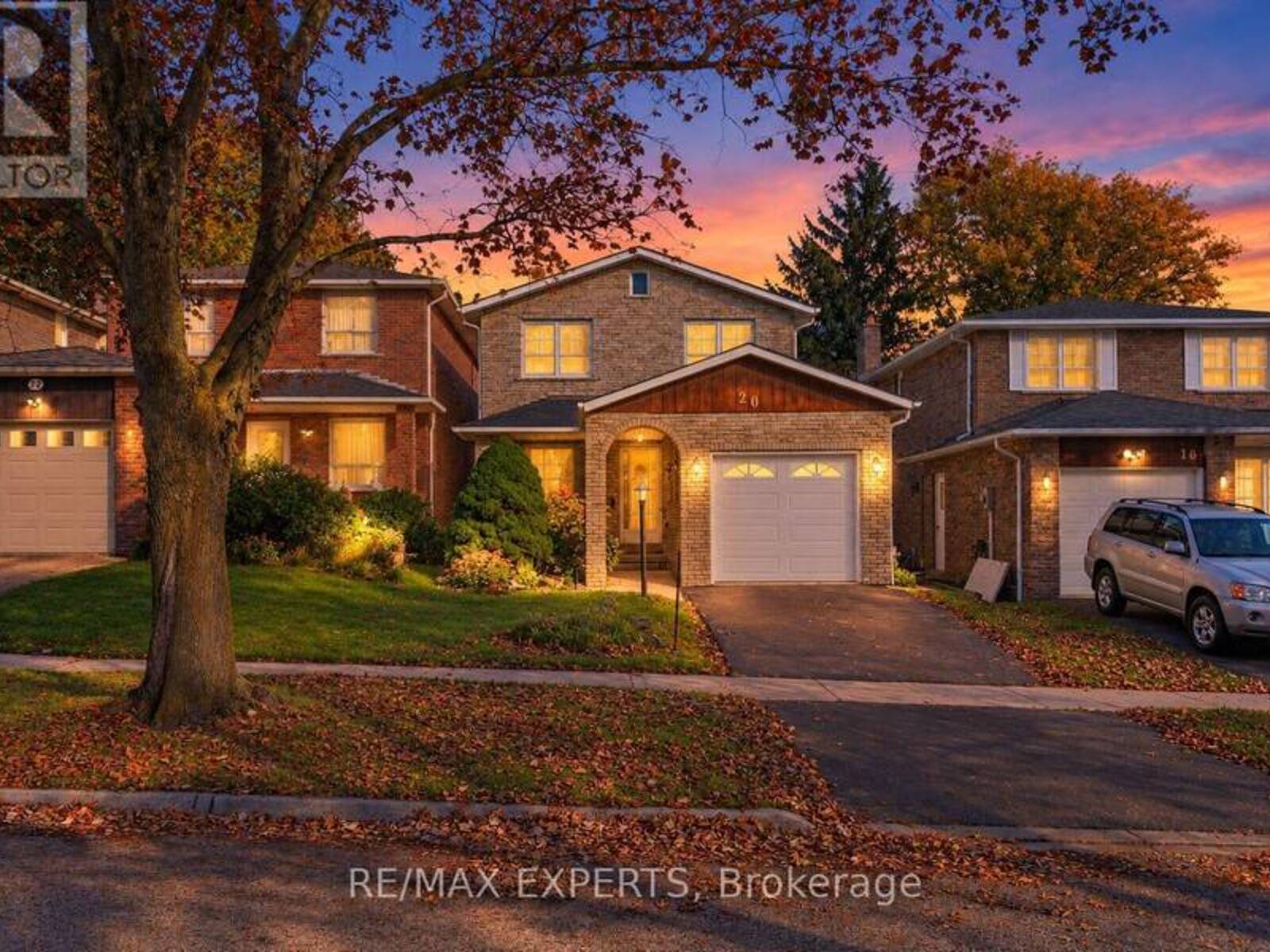 20 CHARNWOOD PLACE, Markham, Ontario L3T 5H3