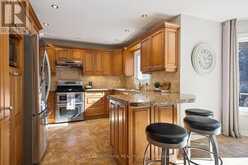 2086 SPRUCEDALE DRIVE | Oakville Ontario | Slide Image Sixteen