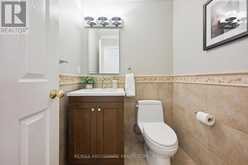 2086 SPRUCEDALE DRIVE | Oakville Ontario | Slide Image Eighteen