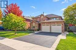 2086 SPRUCEDALE DRIVE | Oakville Ontario | Slide Image One