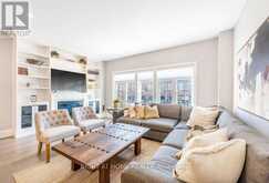 5 - 121 LAKESHORE ROAD W | Oakville Ontario | Slide Image Seventeen
