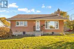 7 PRUETER AVENUE | Kitchener Ontario | Slide Image Two