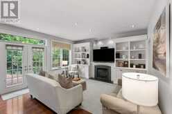 174 RIDLEY BOULEVARD | Toronto Ontario | Slide Image Nine